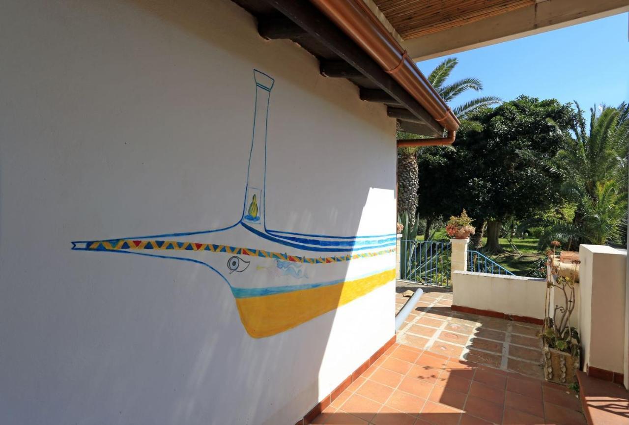 Villa Delle Terrazze Punta Secca Exteriör bild